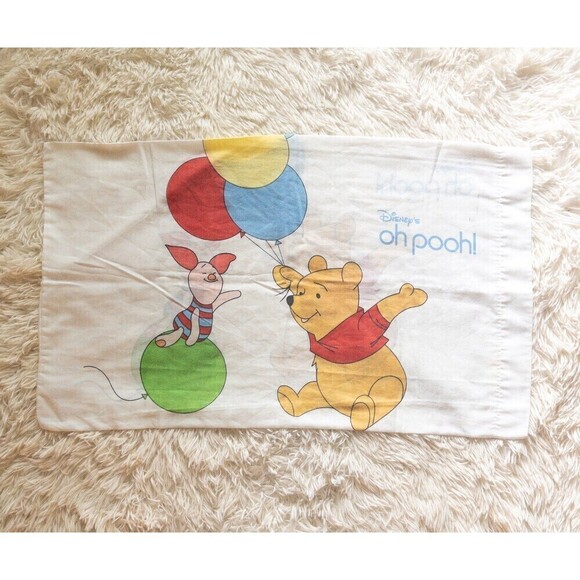 Vintage Oh Pooh Winnie the Pooh and Piglet Balloons Pillow Case - Picture 1 of 5